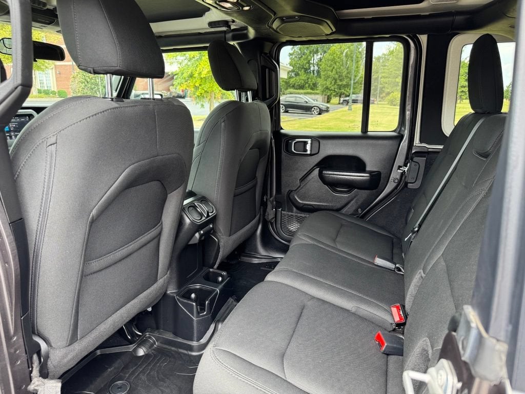 2021 Jeep Wrangler Unlimited Sport Altitude 4x4