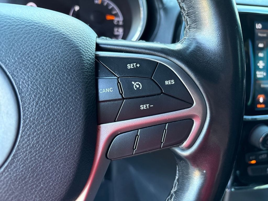 2020 Jeep Grand Cherokee Overland