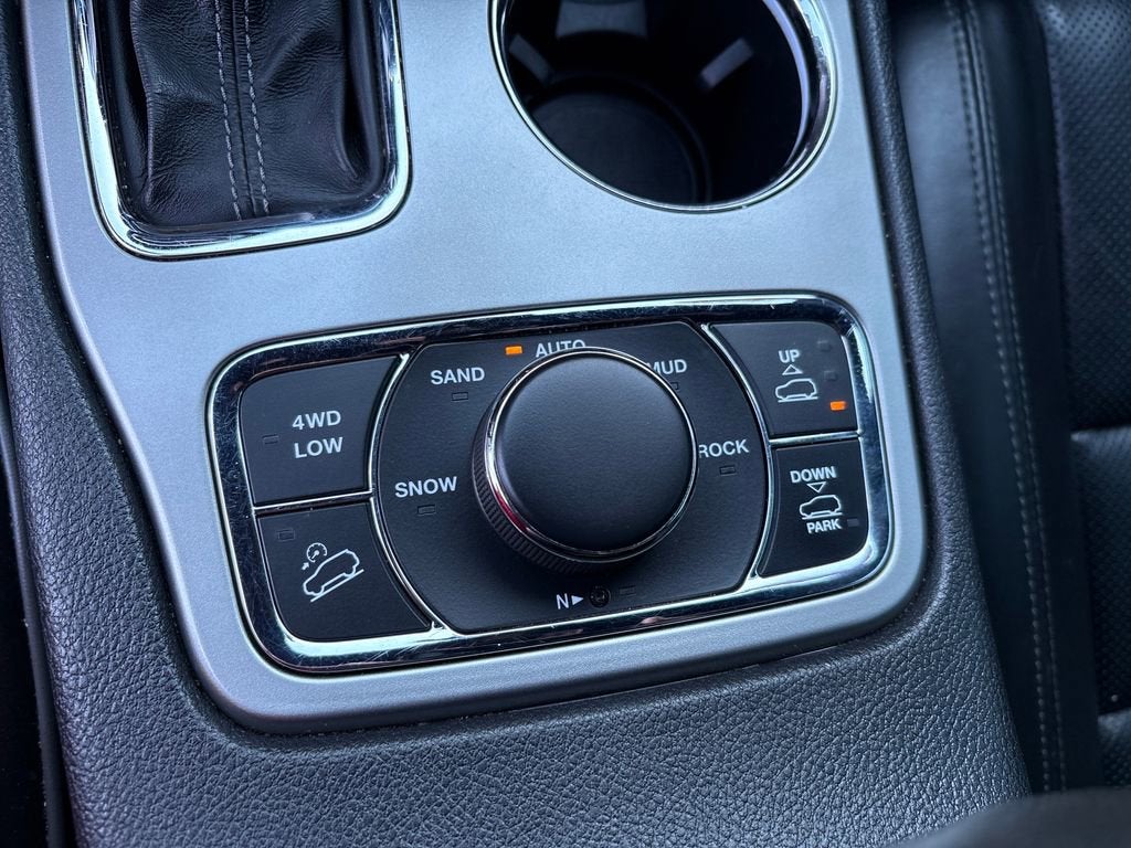 2020 Jeep Grand Cherokee Overland