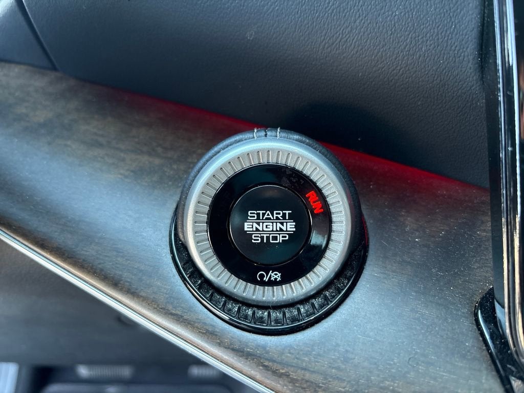 2024 Jeep Grand Wagoneer L Base