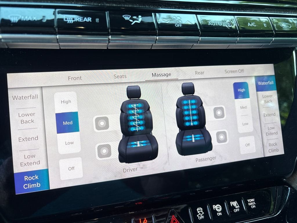 2024 Jeep Grand Wagoneer L Base