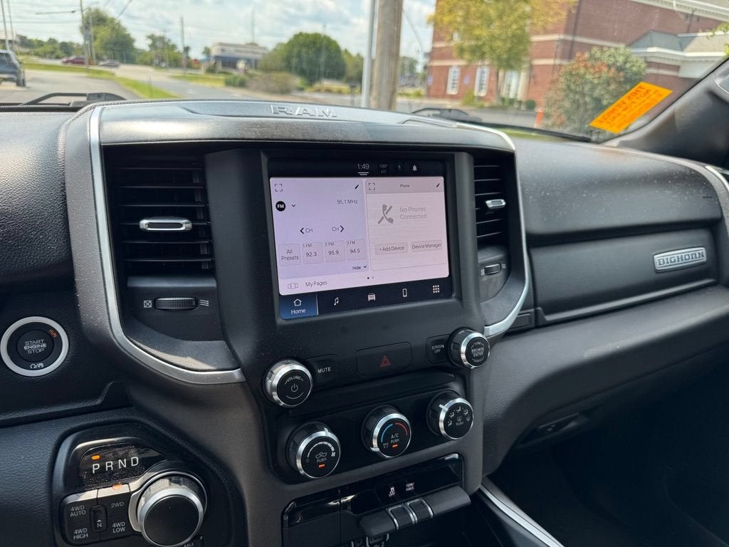 2022 RAM 1500 Big Horn Quad Cab 4x4 6'4" Box