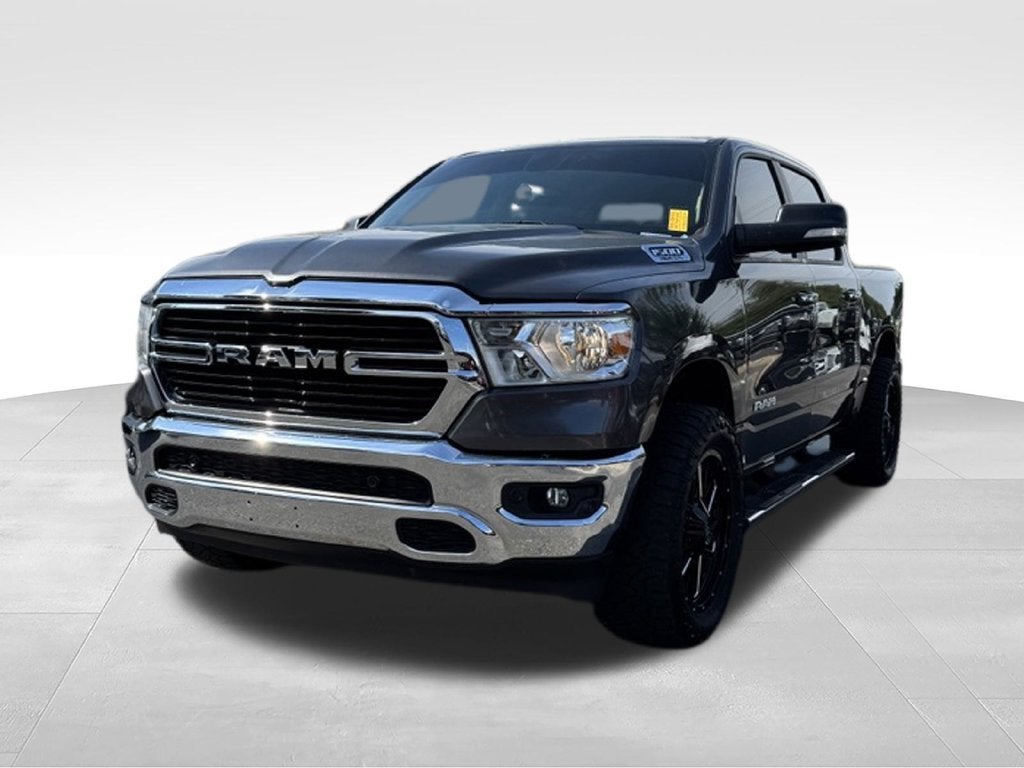 2019 RAM 1500 Big Horn/Lone Star Crew Cab 4x4 5'7" Box