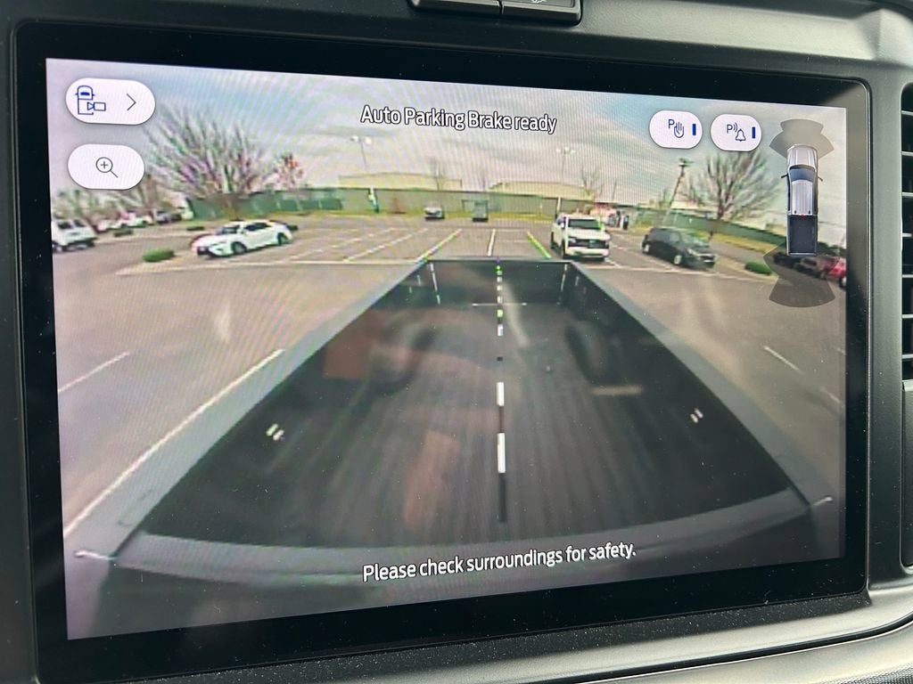 2025 Ford Super Duty F-350 SRW Platinum