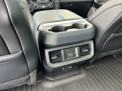 2025 Ford Super Duty F-350 SRW Platinum