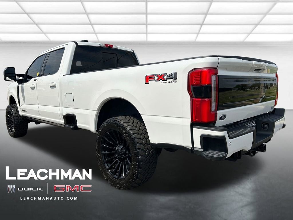 2025 Ford Super Duty F-350 SRW Platinum
