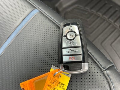 2025 Ford Super Duty F-350 SRW Platinum