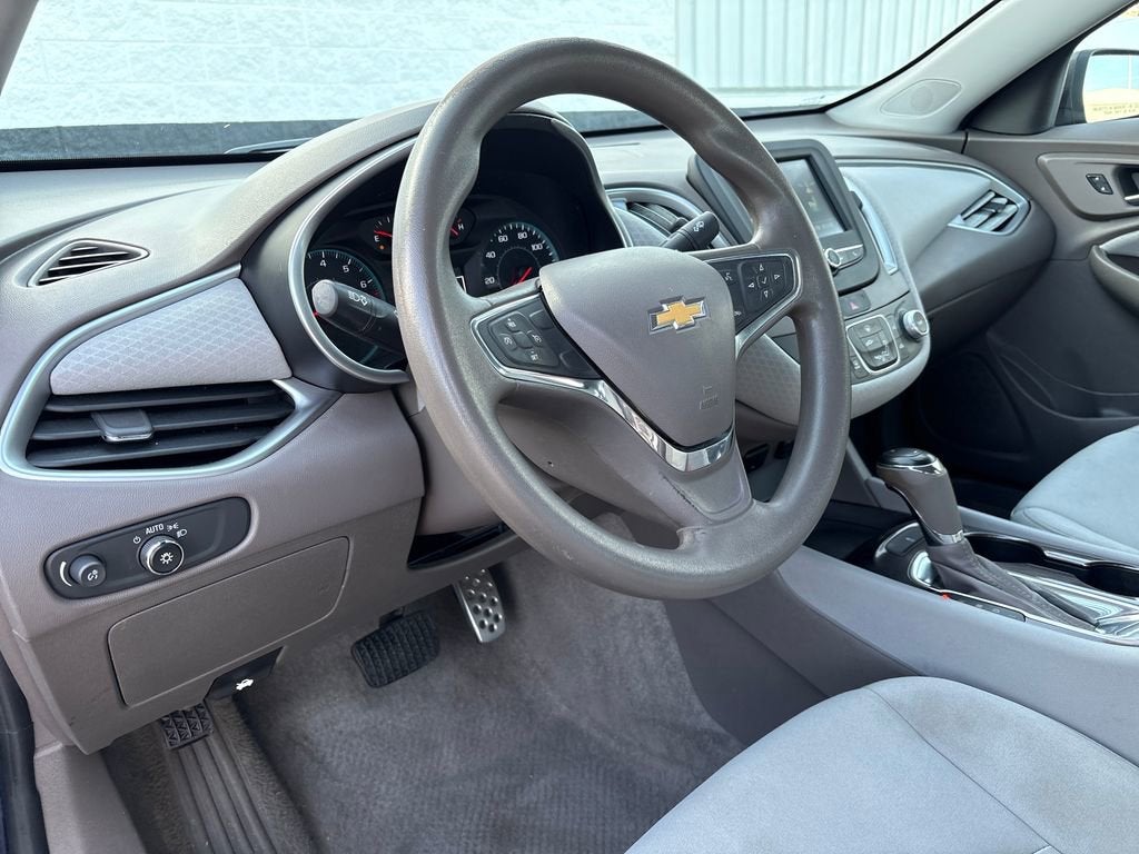 2017 Chevrolet Malibu LS