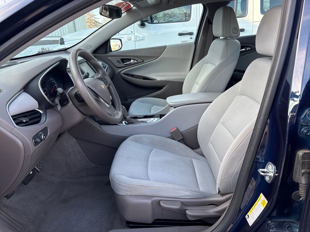 2017 Chevrolet Malibu LS