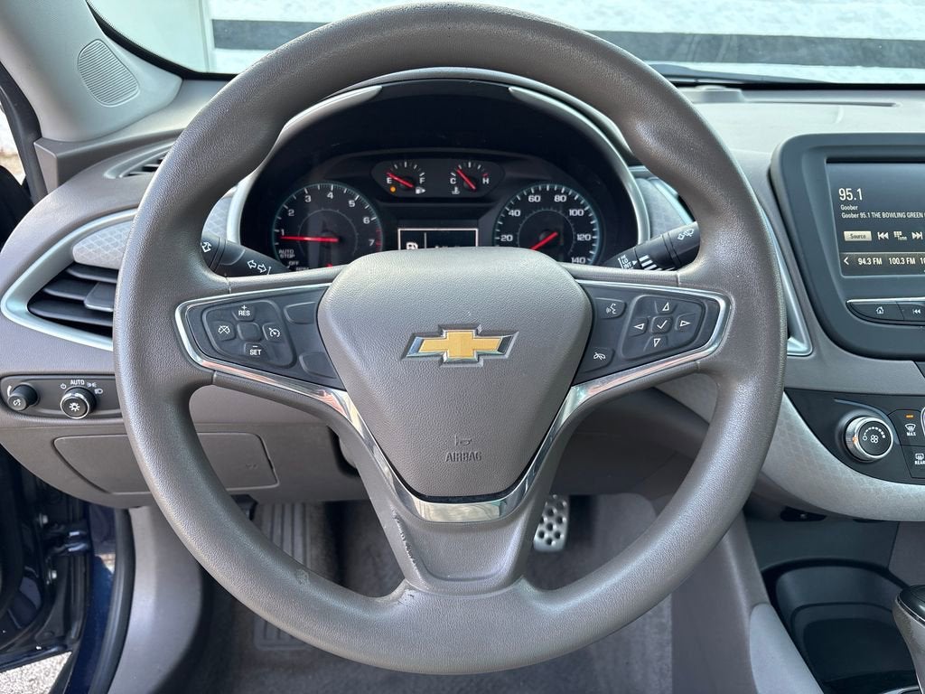 2017 Chevrolet Malibu LS