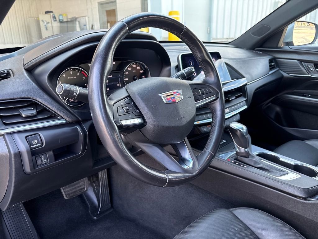 2023 Cadillac CT4 Premium Luxury