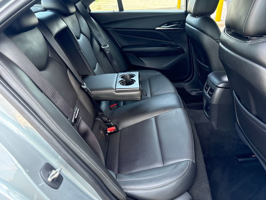 2023 Cadillac CT4 Premium Luxury