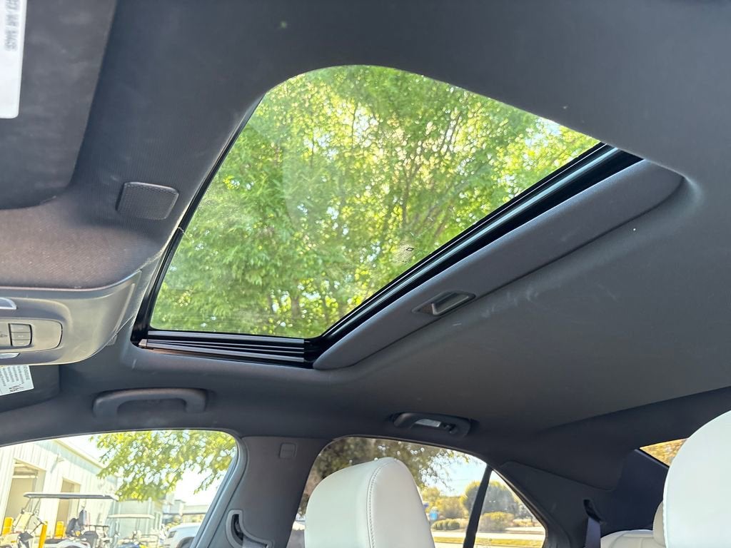 2023 Cadillac CT4 Premium Luxury