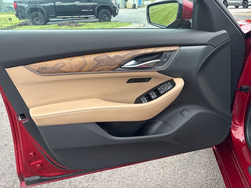 2025 Cadillac CT5 Premium Luxury