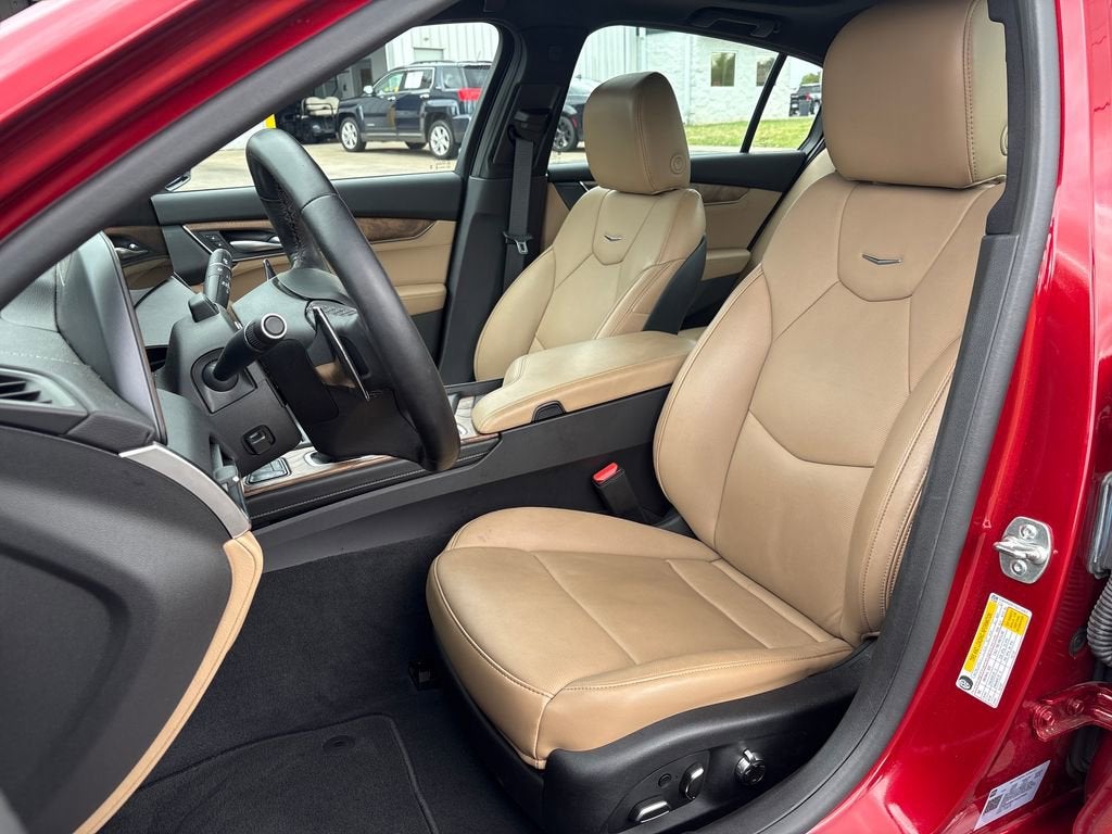2025 Cadillac CT5 Premium Luxury