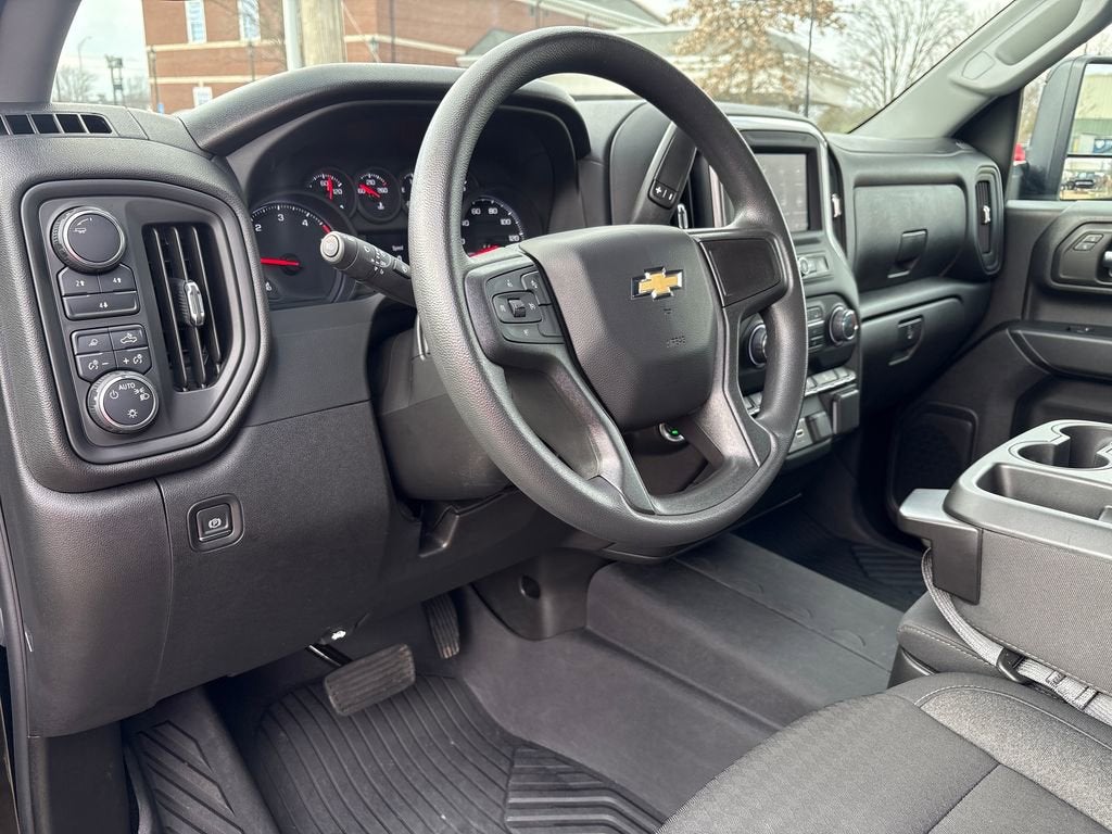 2024 Chevrolet Silverado 2500 HD Custom