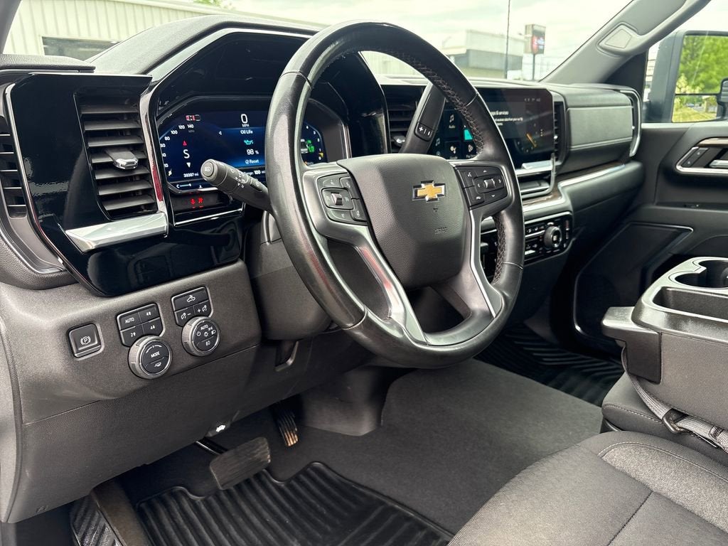 2024 Chevrolet Silverado 3500 HD LT DRW