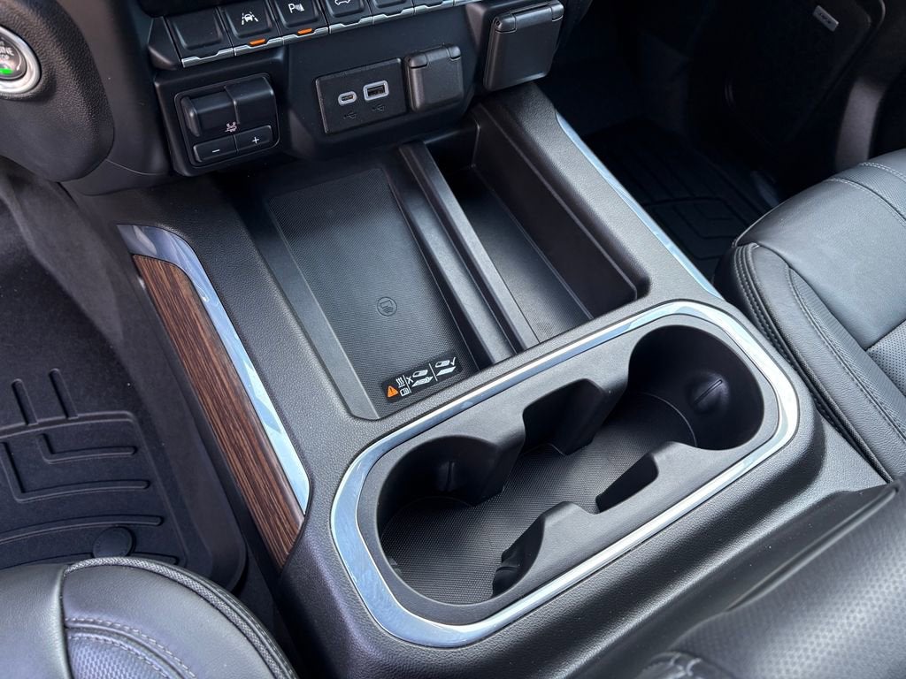 2022 Chevrolet Silverado 1500 LTD High Country