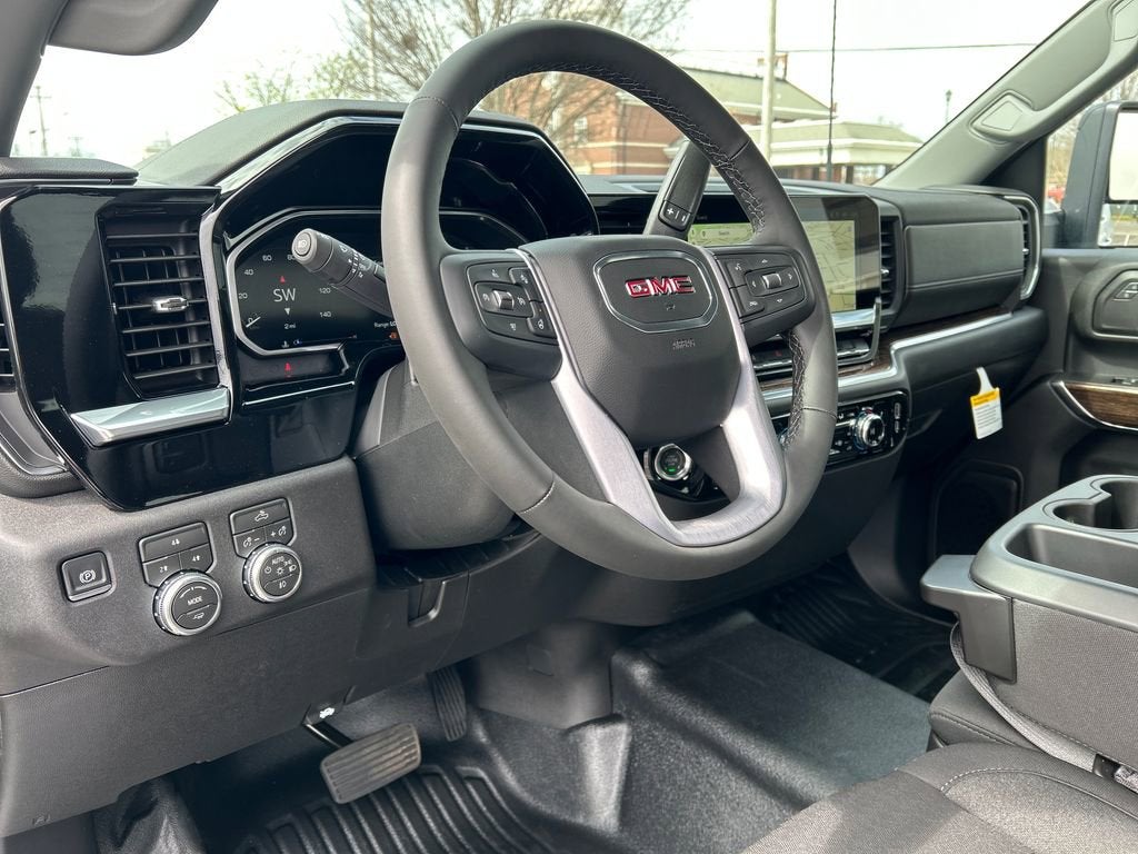 2026 GMC Sierra 3500 HD Chassis Cab SLE