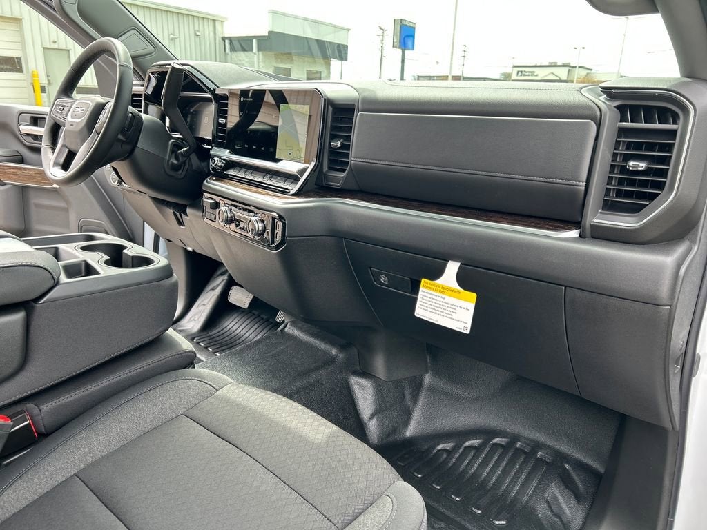 2026 GMC Sierra 3500 HD Chassis Cab SLE