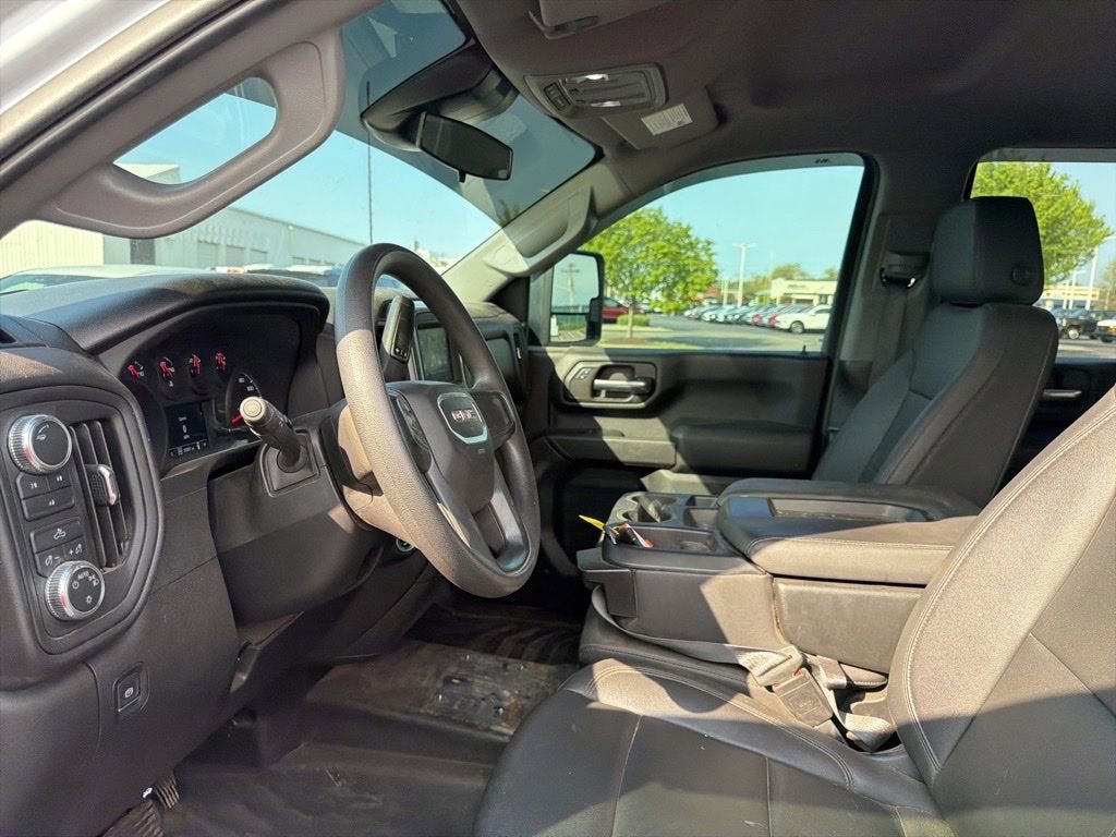 2024 GMC Sierra 2500 HD Pro