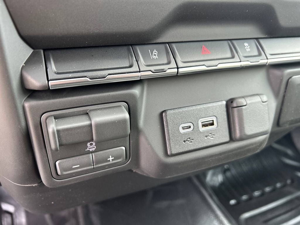 2026 GMC Sierra 3500 HD Chassis Cab Pro