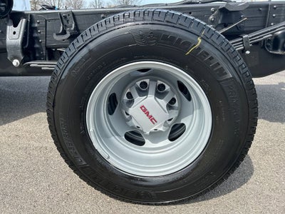 2026 GMC Sierra 3500 HD Chassis Cab Pro