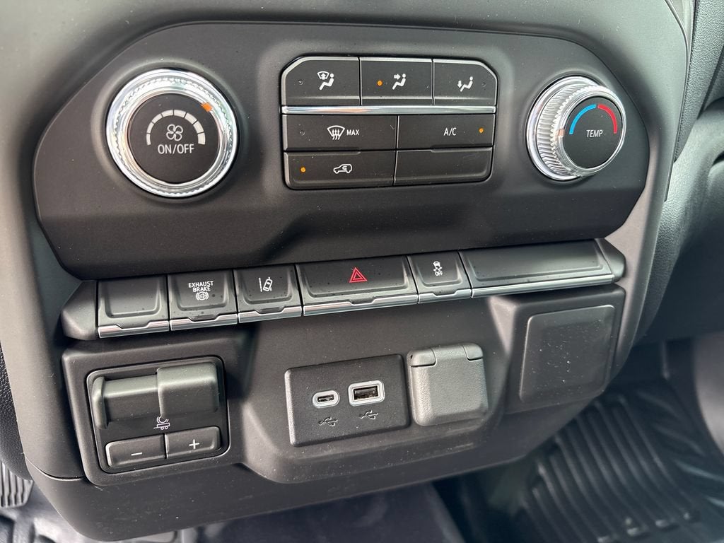 2026 GMC Sierra 3500 HD Chassis Cab Pro