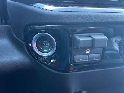 2026 GMC Sierra 3500 HD Chassis Cab SLE