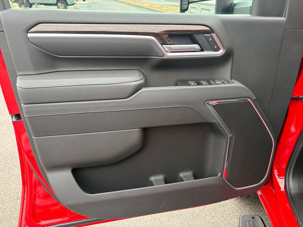 2026 GMC Sierra 3500 HD Chassis Cab SLE