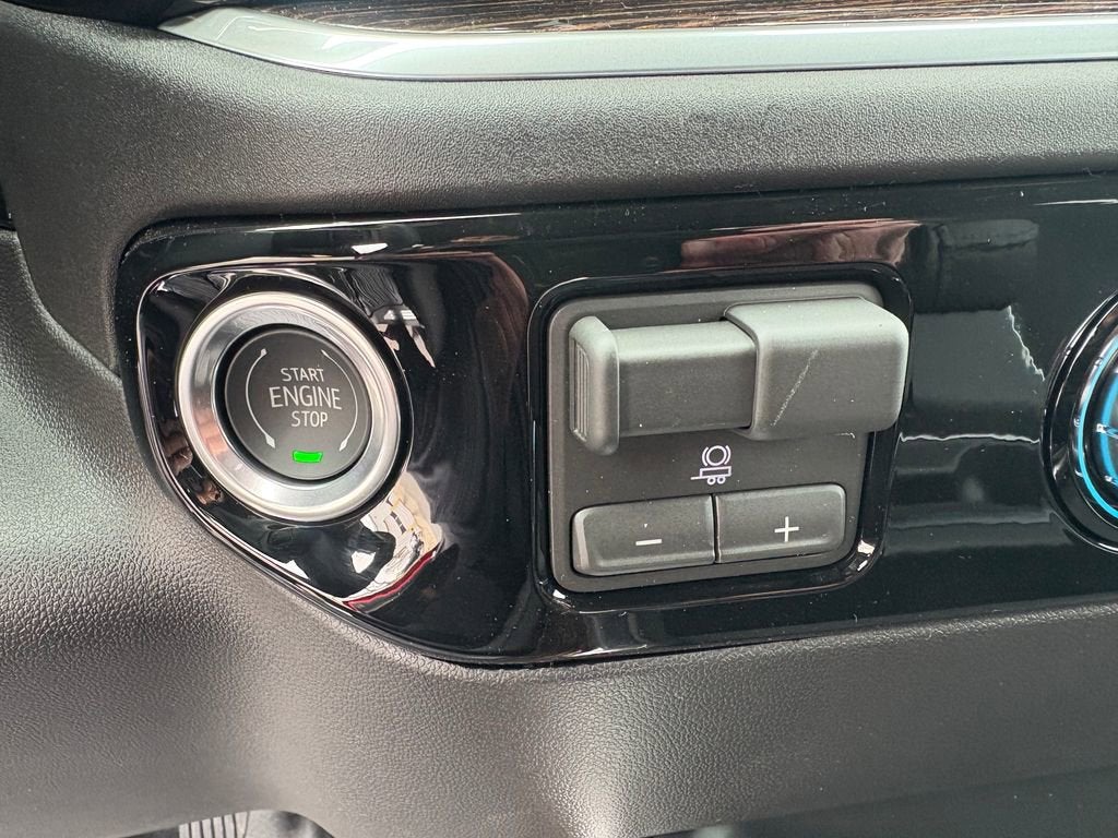 2026 GMC Sierra 3500 HD Chassis Cab SLE