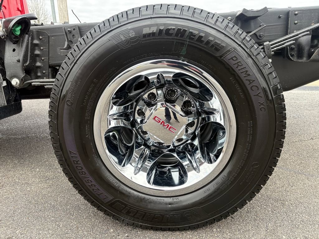 2026 GMC Sierra 3500 HD Chassis Cab SLE