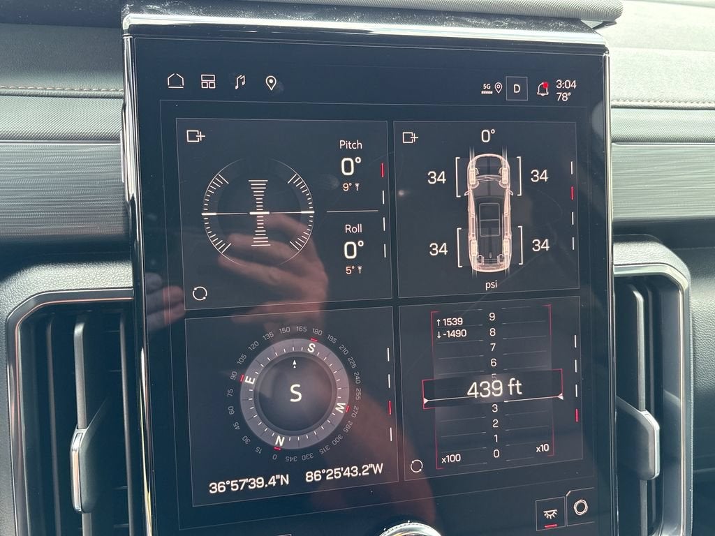 2026 GMC Acadia AT4