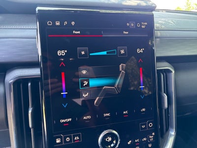 2025 GMC Acadia AT4