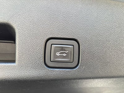 2025 GMC Acadia AT4