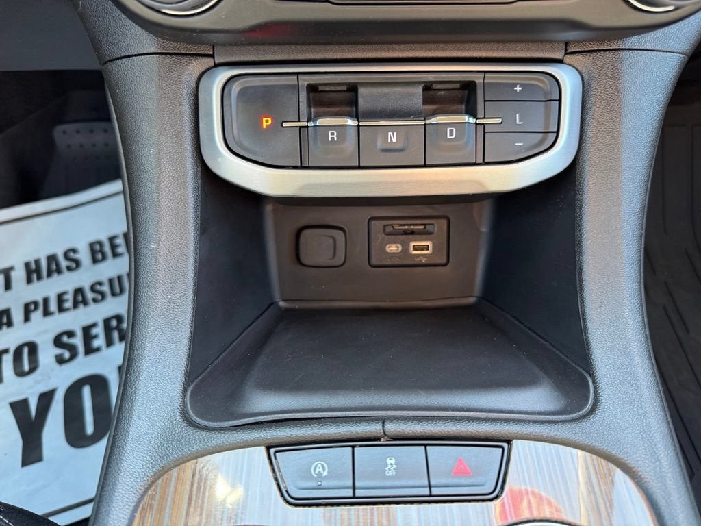 2023 GMC Acadia SLE