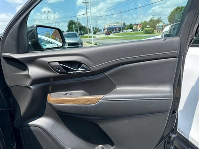 2020 GMC Acadia SLE