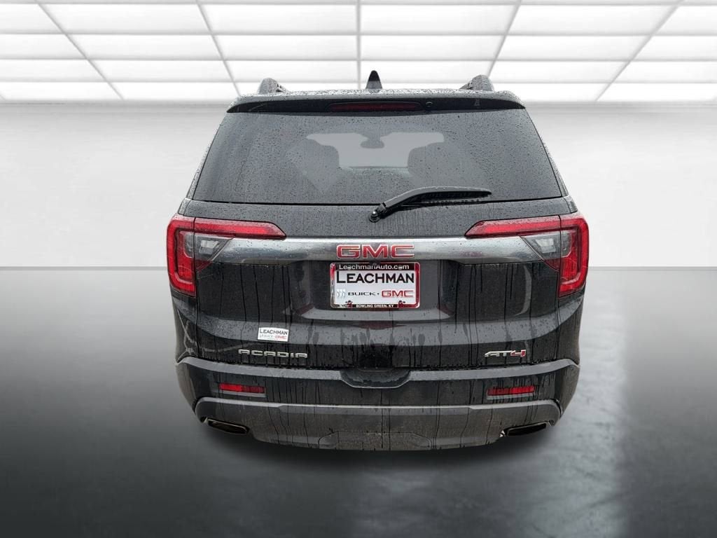 2022 GMC Acadia AT4