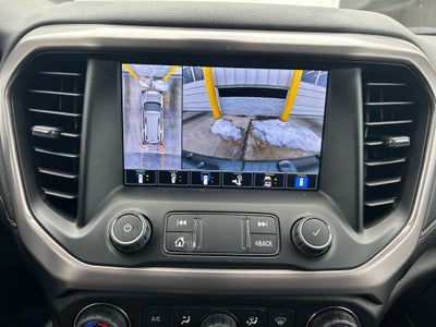 2022 GMC Acadia AT4
