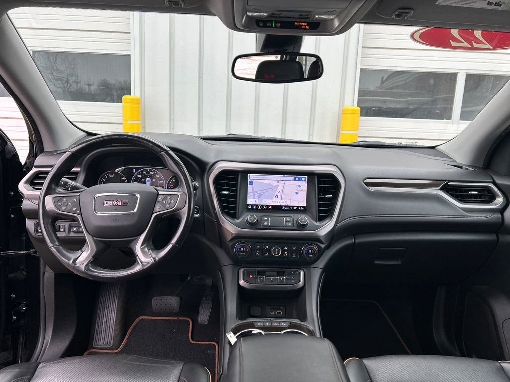 2022 GMC Acadia AT4