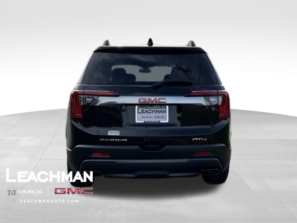 2021 GMC Acadia AT4