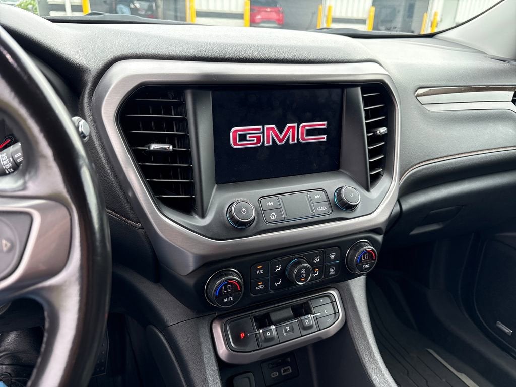 2021 GMC Acadia AT4