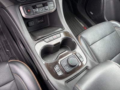 2021 GMC Acadia AT4