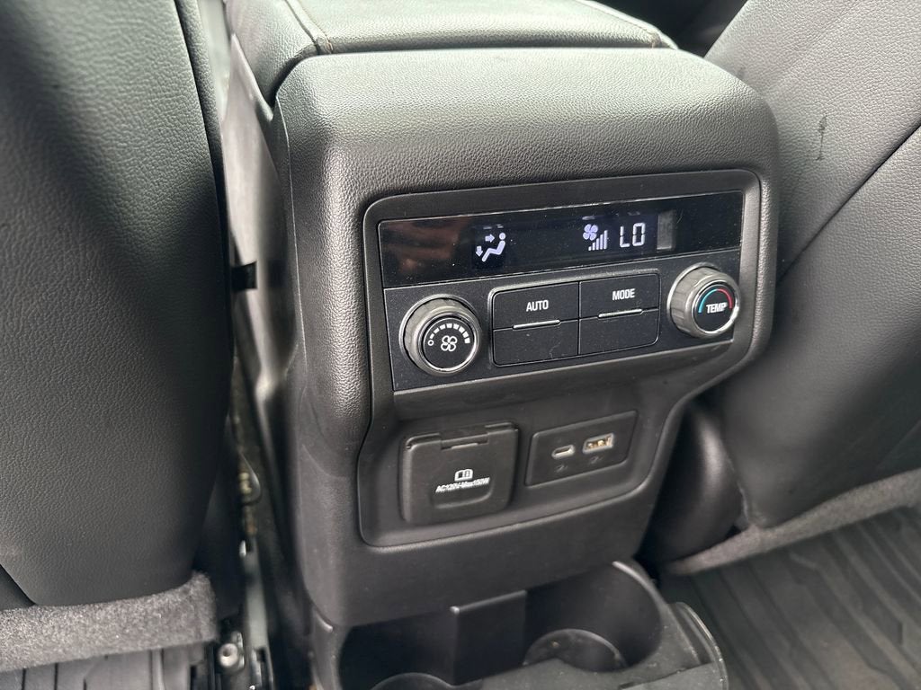 2021 GMC Acadia AT4