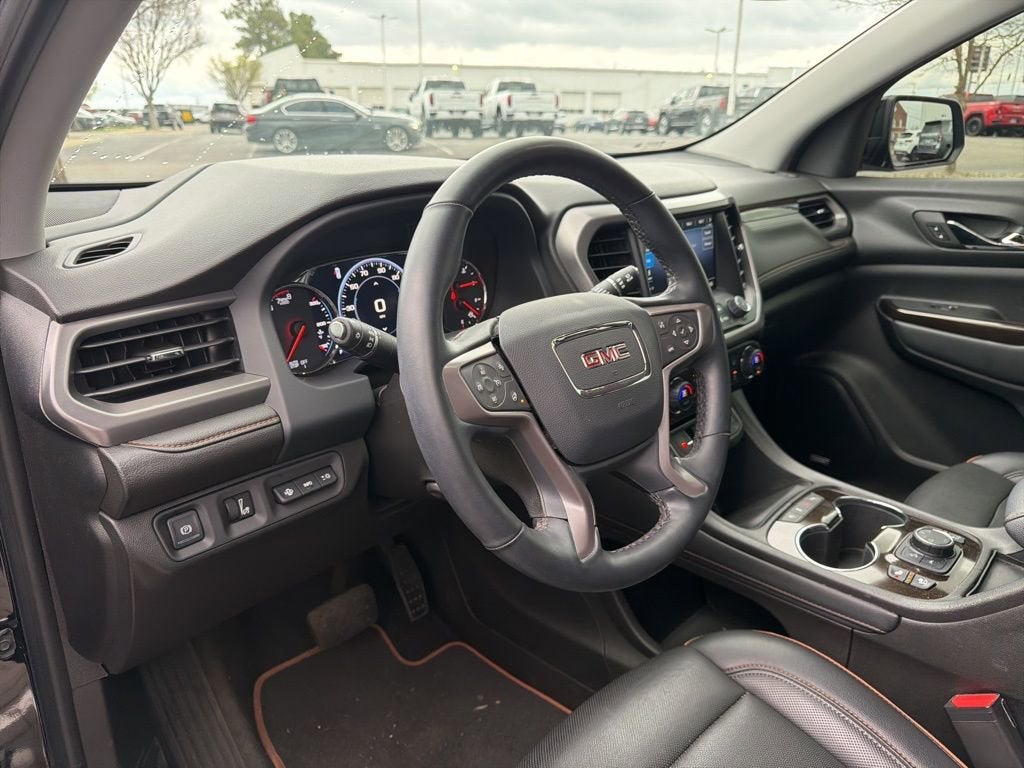 2023 GMC Acadia AT4