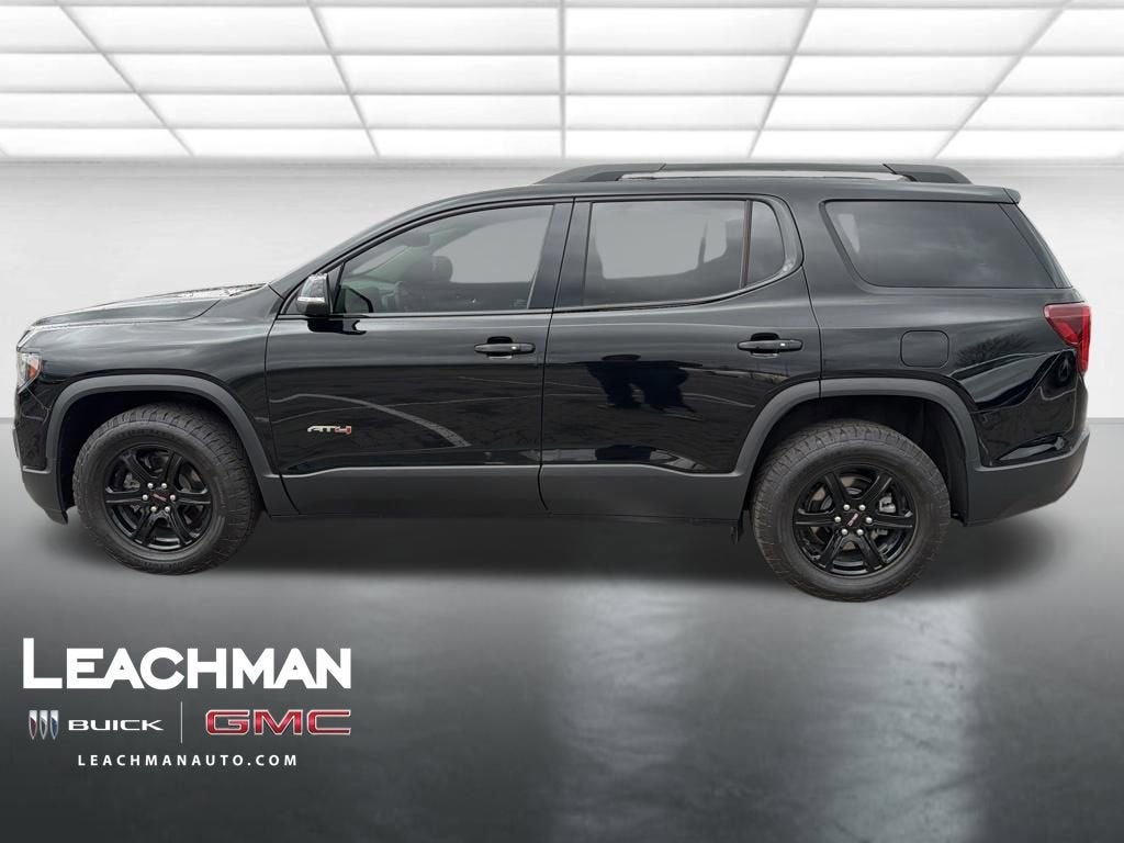 2023 GMC Acadia AT4