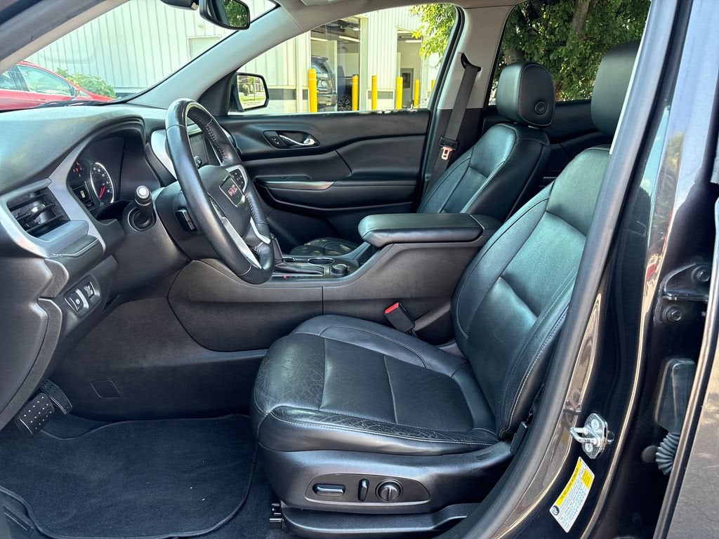 2018 GMC Acadia SLT