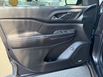 2018 GMC Acadia SLT