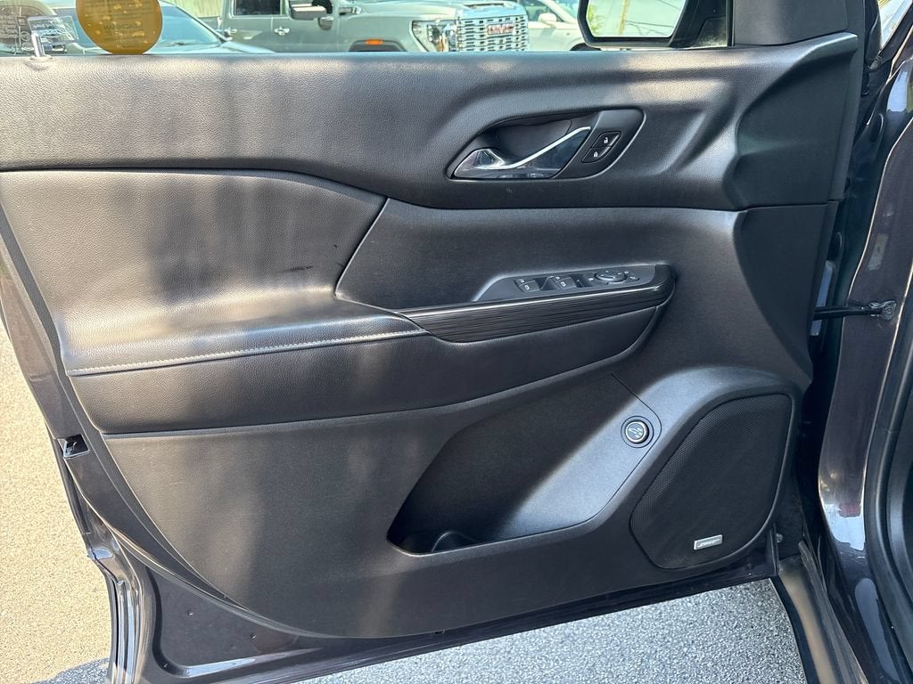 2018 GMC Acadia SLT