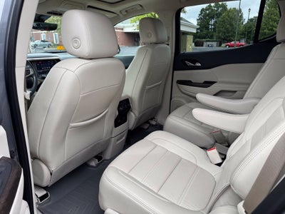2022 GMC Acadia Denali